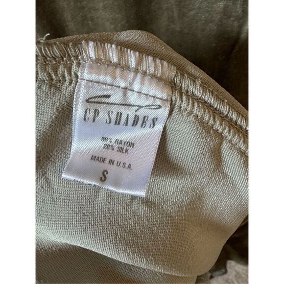 CP Shades NWOT Long Sleeve Velvet Mini Dress in Green Size Small - Picture 6 of 10